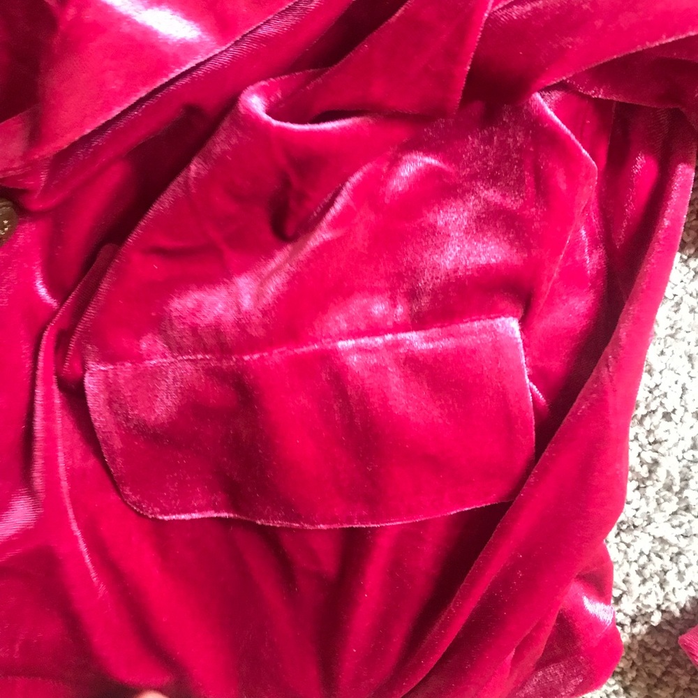 Luxurious Velvet-style Pink blazer with Matching Pants